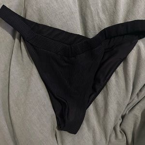 Frankie’s Bikinis - ribbed cheeky bottom